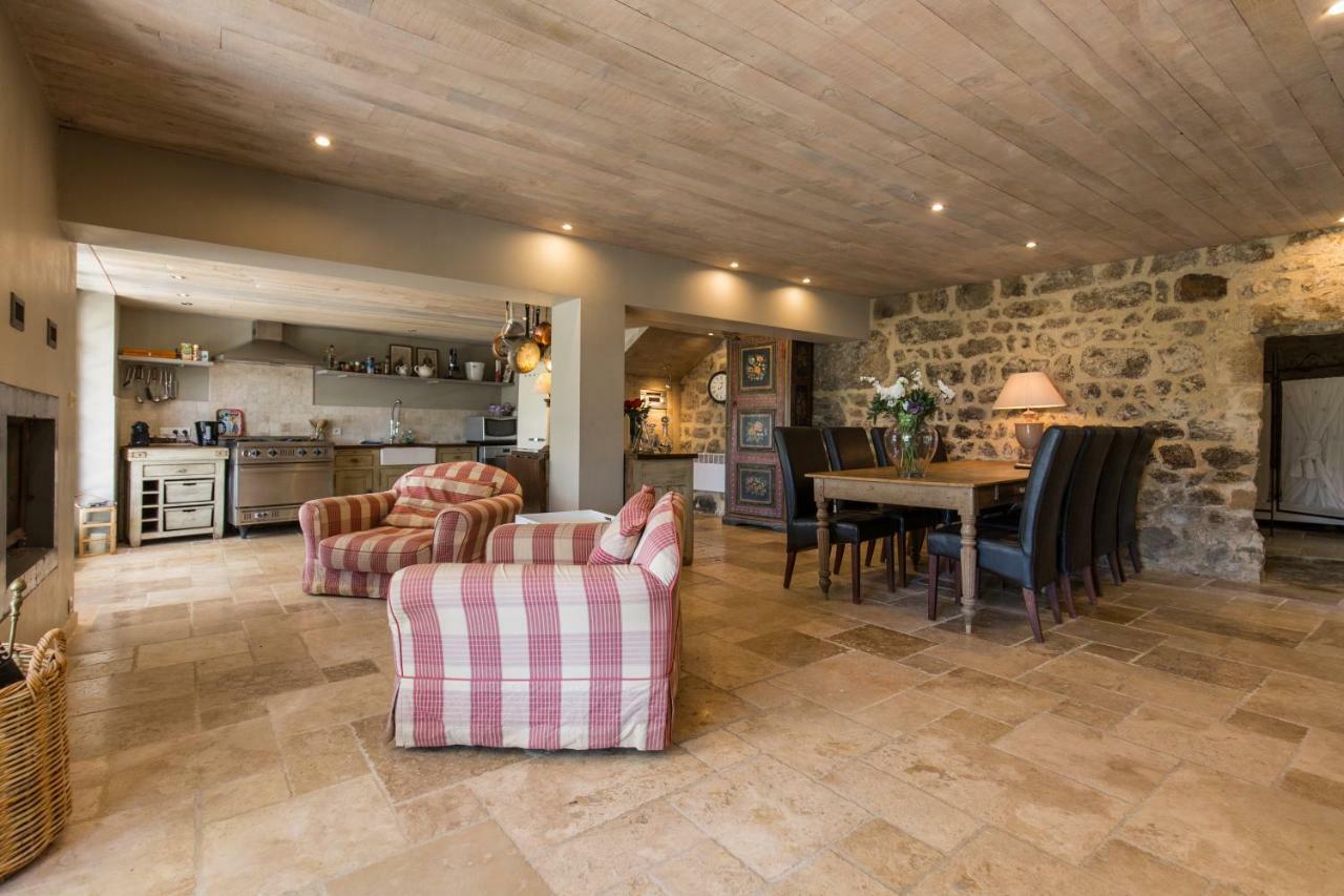 Вилла Les Hiboux Du Domaine Du Moulin Etables  Экстерьер фото